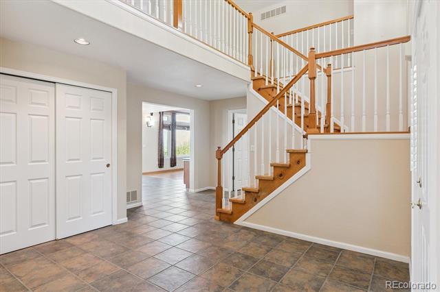1387 Fox Canyon Lane