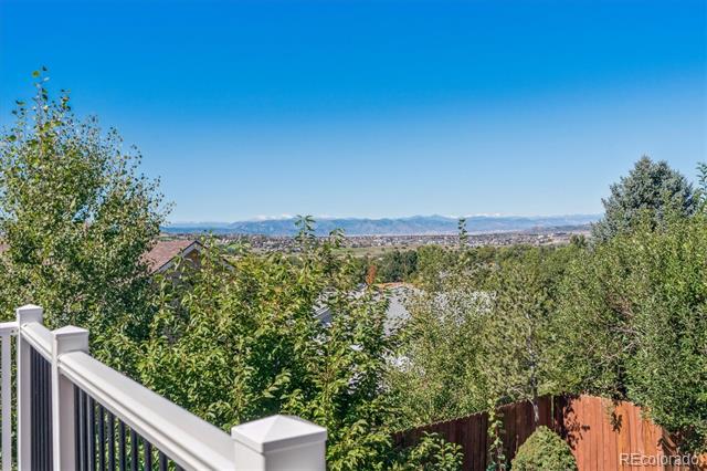 1387 Fox Canyon Lane