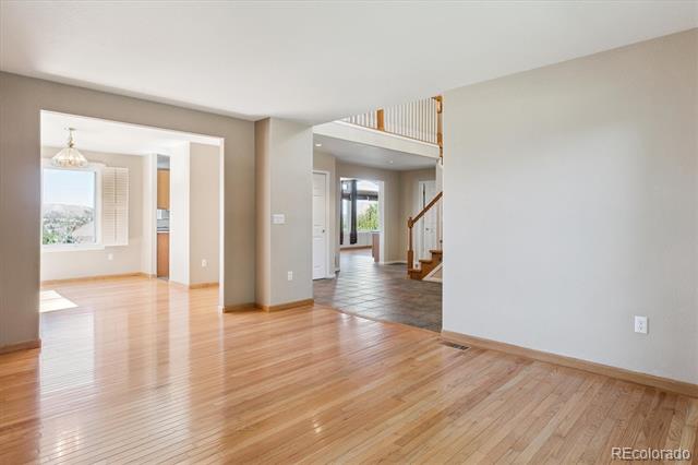 1387 Fox Canyon Lane