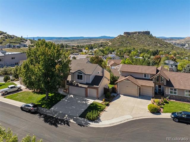 1387 Fox Canyon Lane