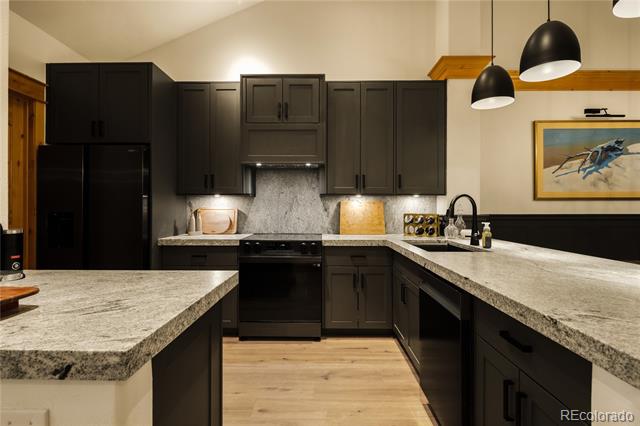 31276 Stone Canyon Road Unit: 76-205