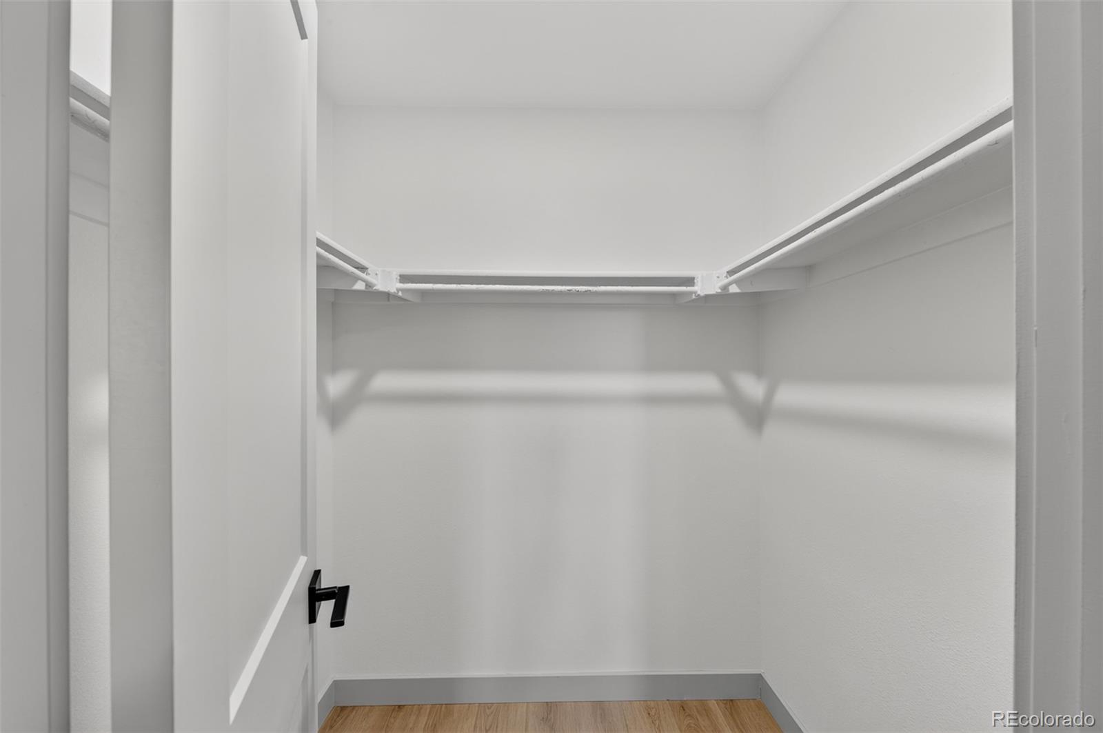 5706 W Asbury Place Unit: 108