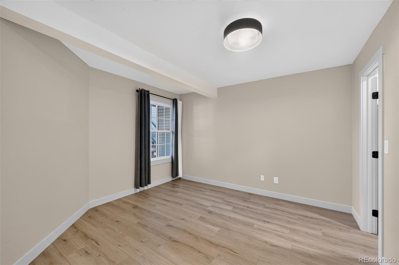 5706 W Asbury Place Unit: 108