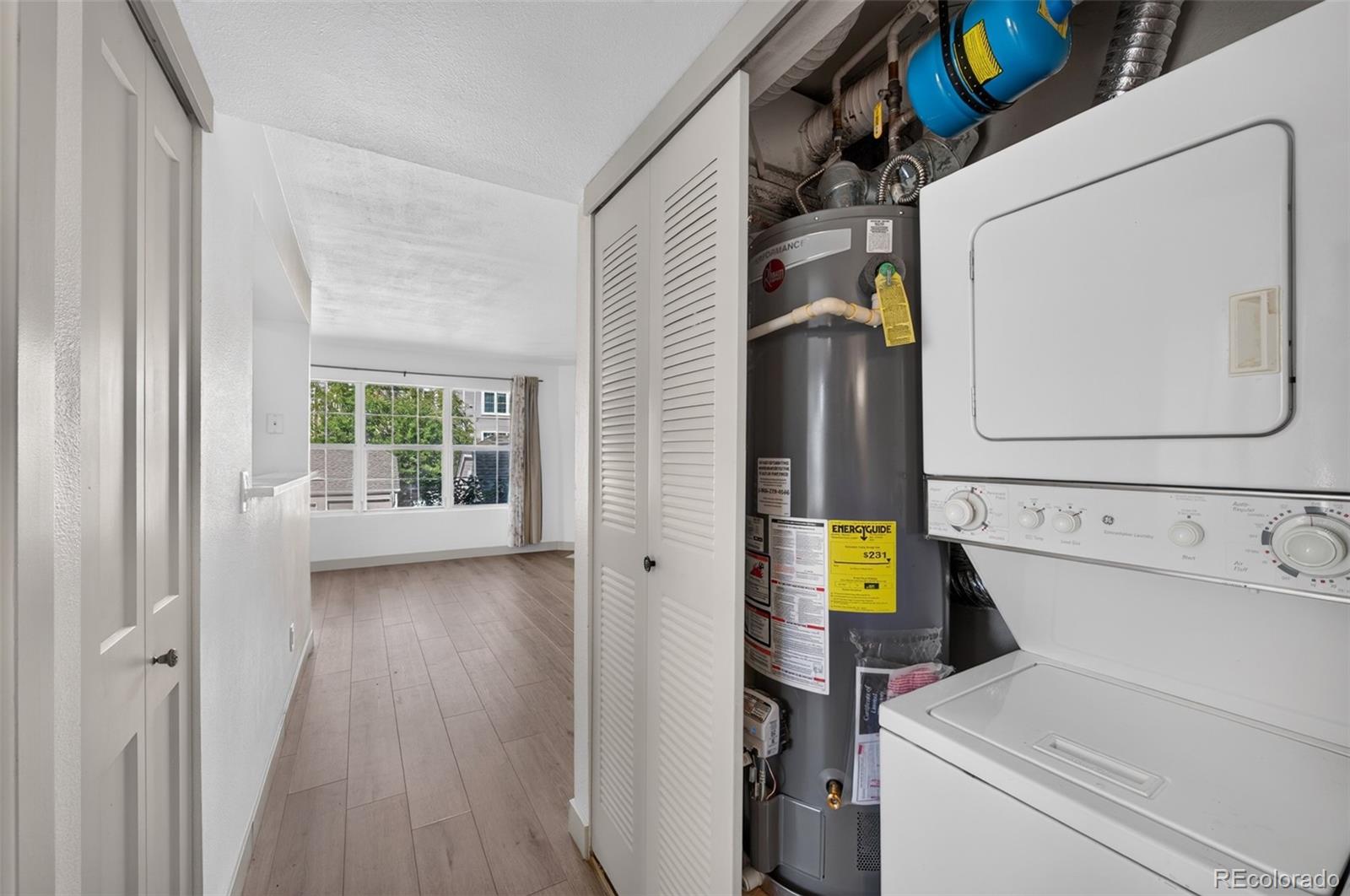 5706 W Asbury Place Unit: 108