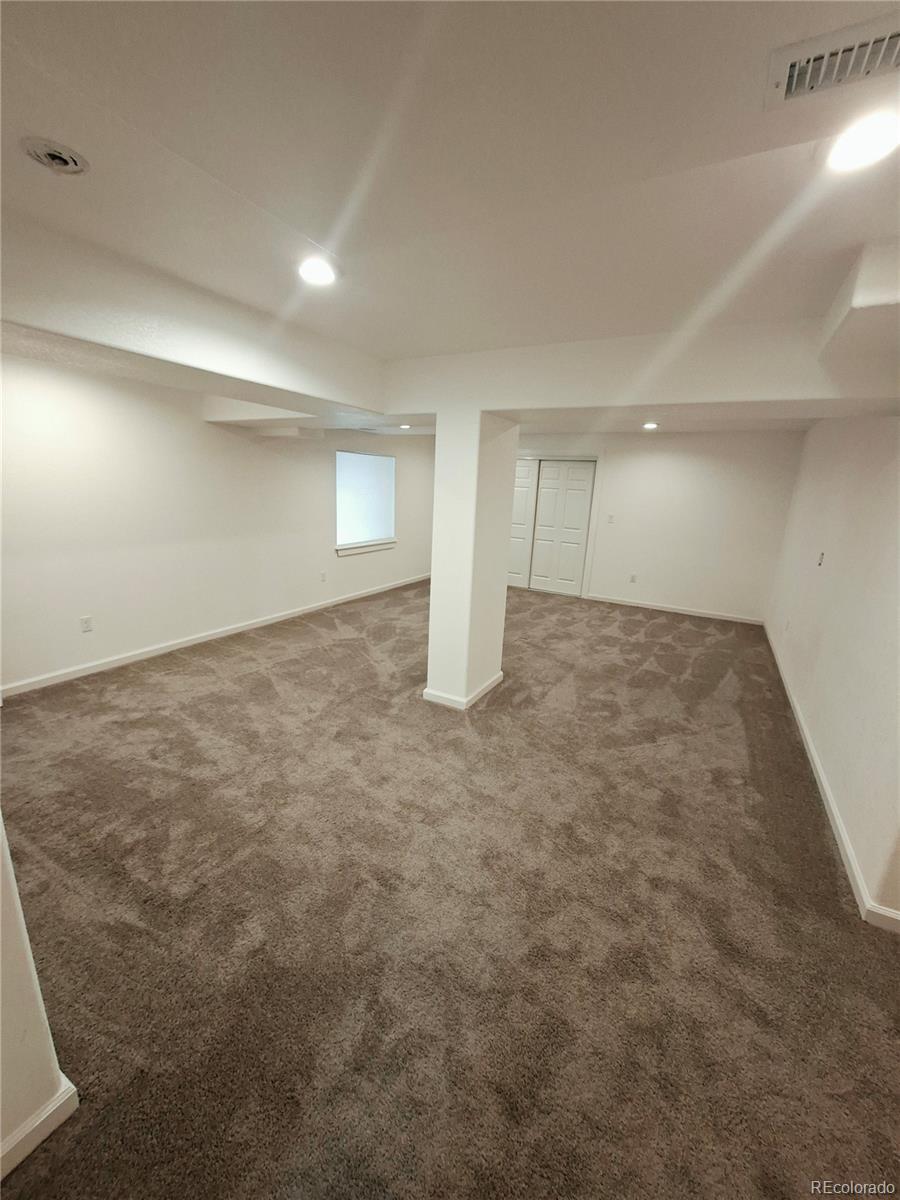 15957 E 118th Place