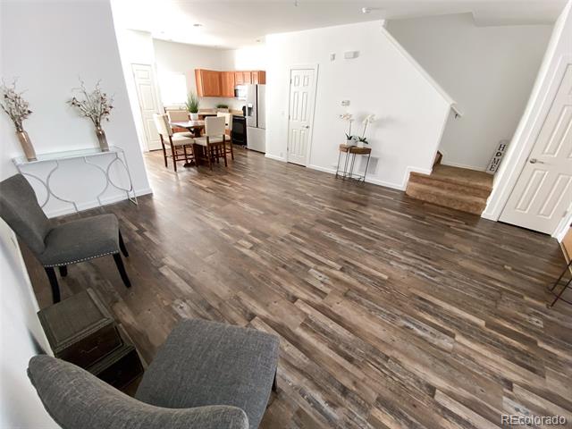 7298 COUNTRYSIDE Grove