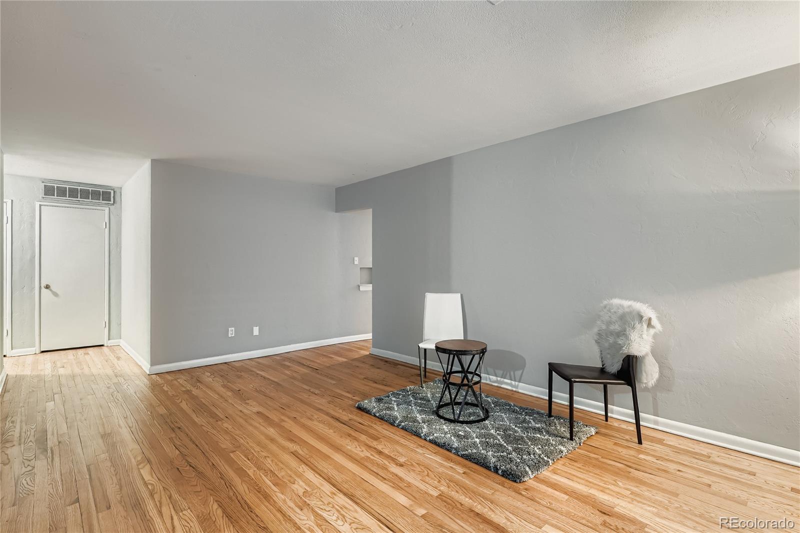1375 N Williams Street Unit: 105