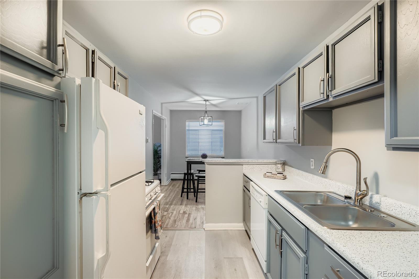 1375 N Williams Street Unit: 105