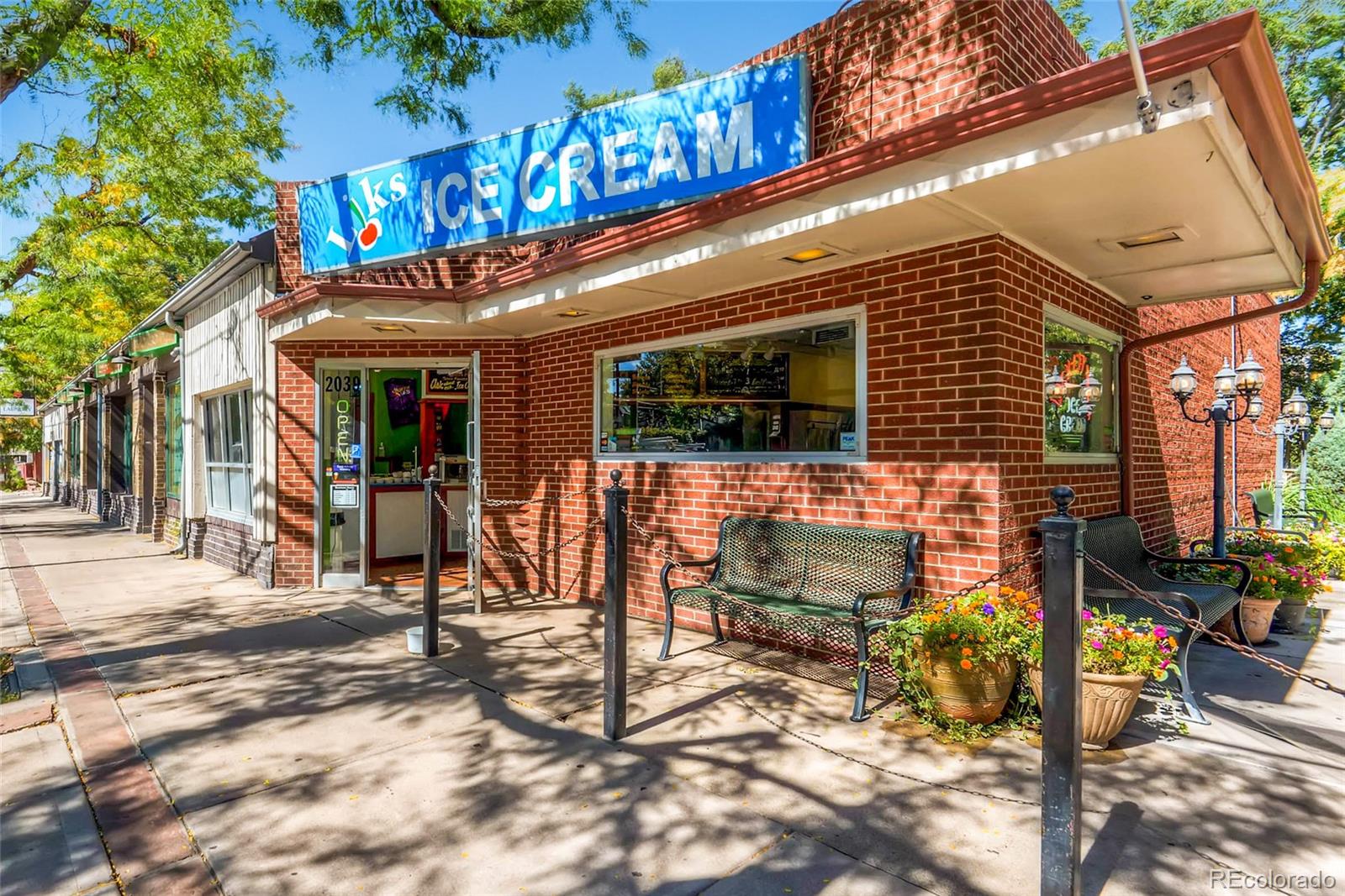 1375 N Williams Street Unit: 105