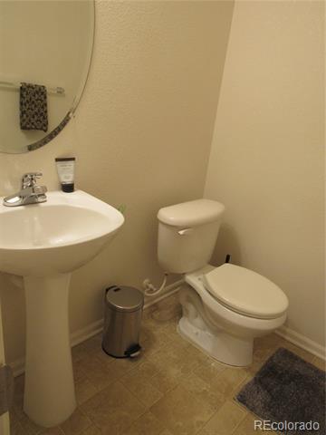 573 Alton Way Unit: B