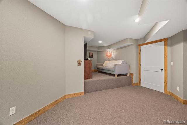 156 Shady Hollow