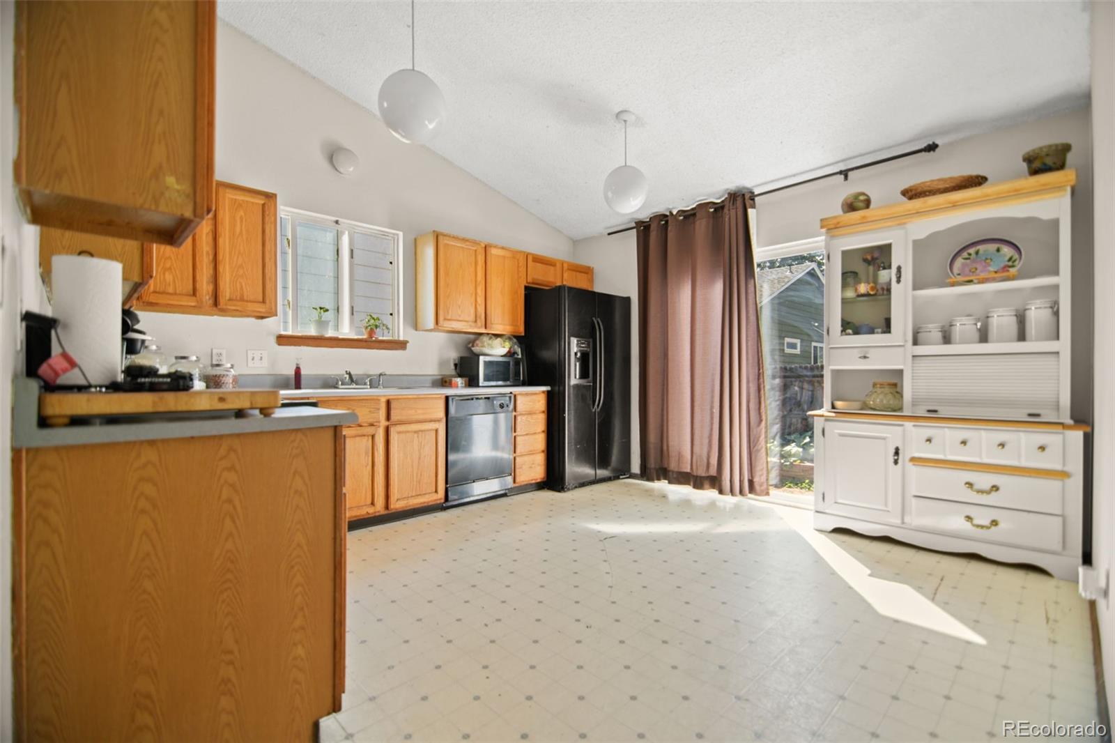 10061 Tejon Way
