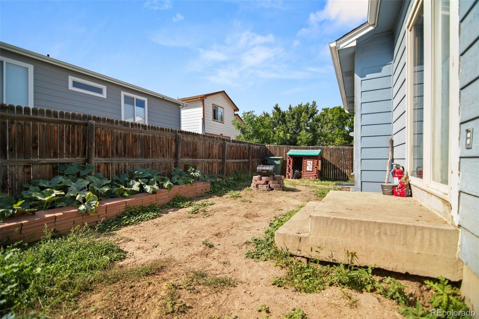 10061 Tejon Way