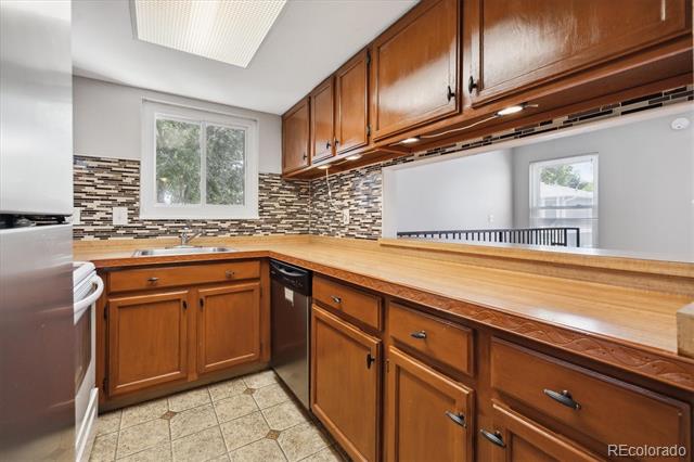 10001 E Evans Avenue Unit: 68D