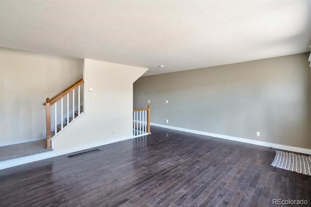 10712 Dayton Way