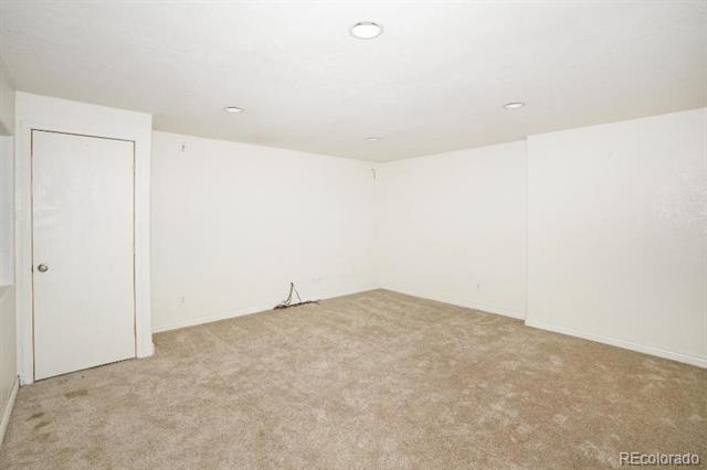 10712 Dayton Way