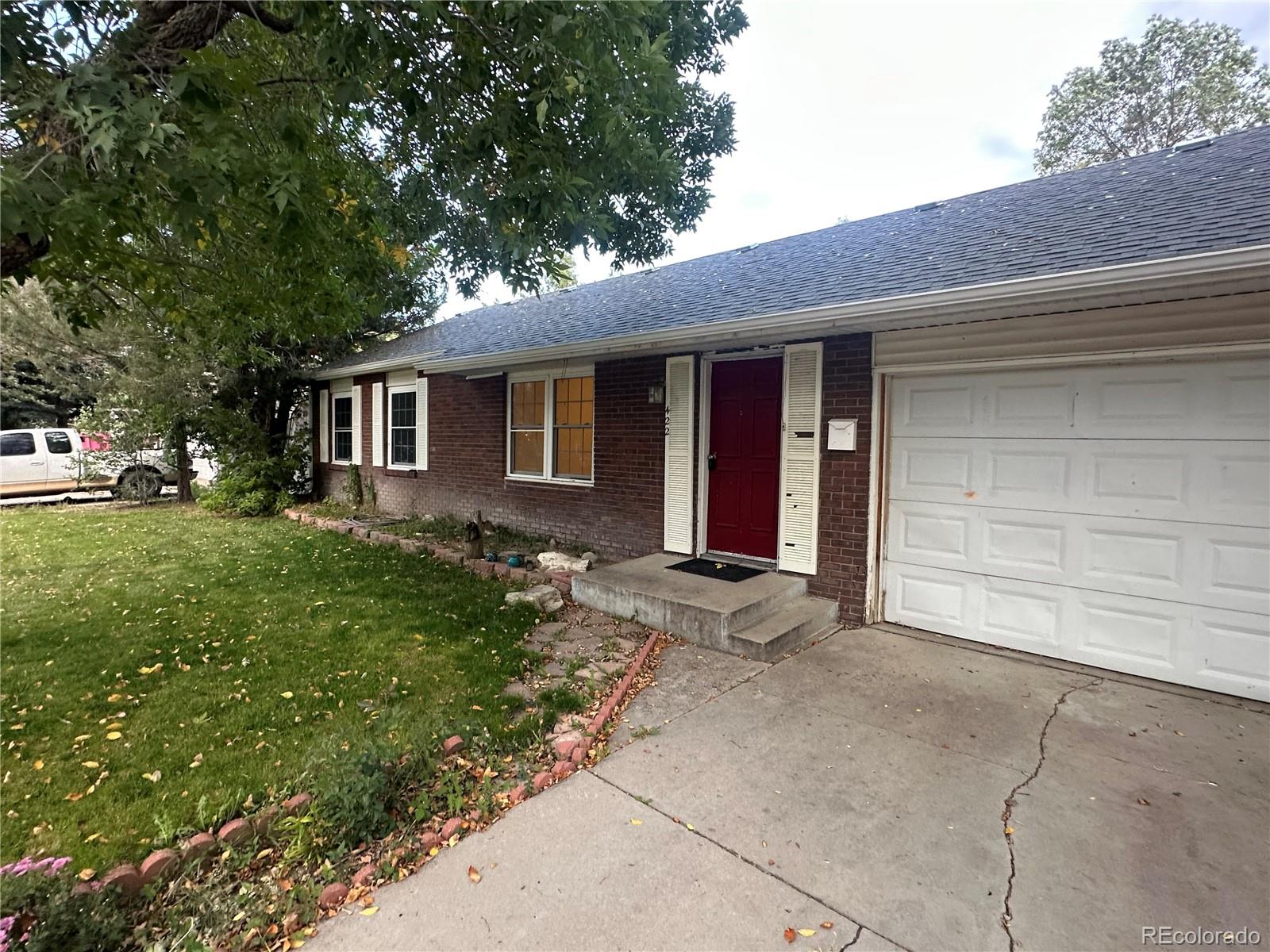 422 Elm Street
