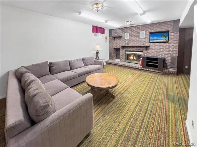 1941 E 119th Place