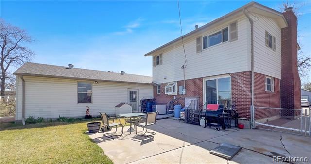 1941 E 119th Place