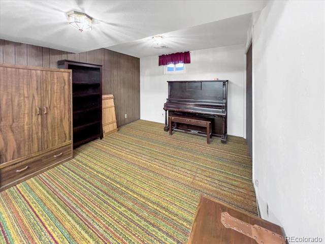 1941 E 119th Place
