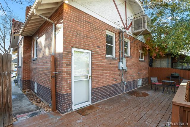 1144 Cook Street
