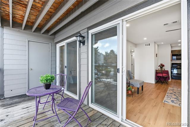 2575 S Syracuse Way Unit: 205