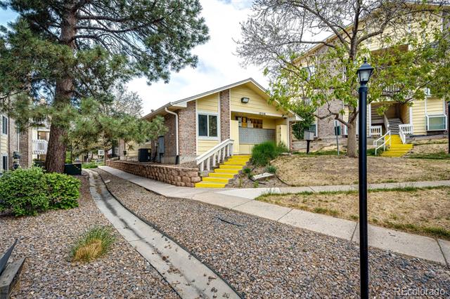 12526 E Cornell Avenue Unit: 304