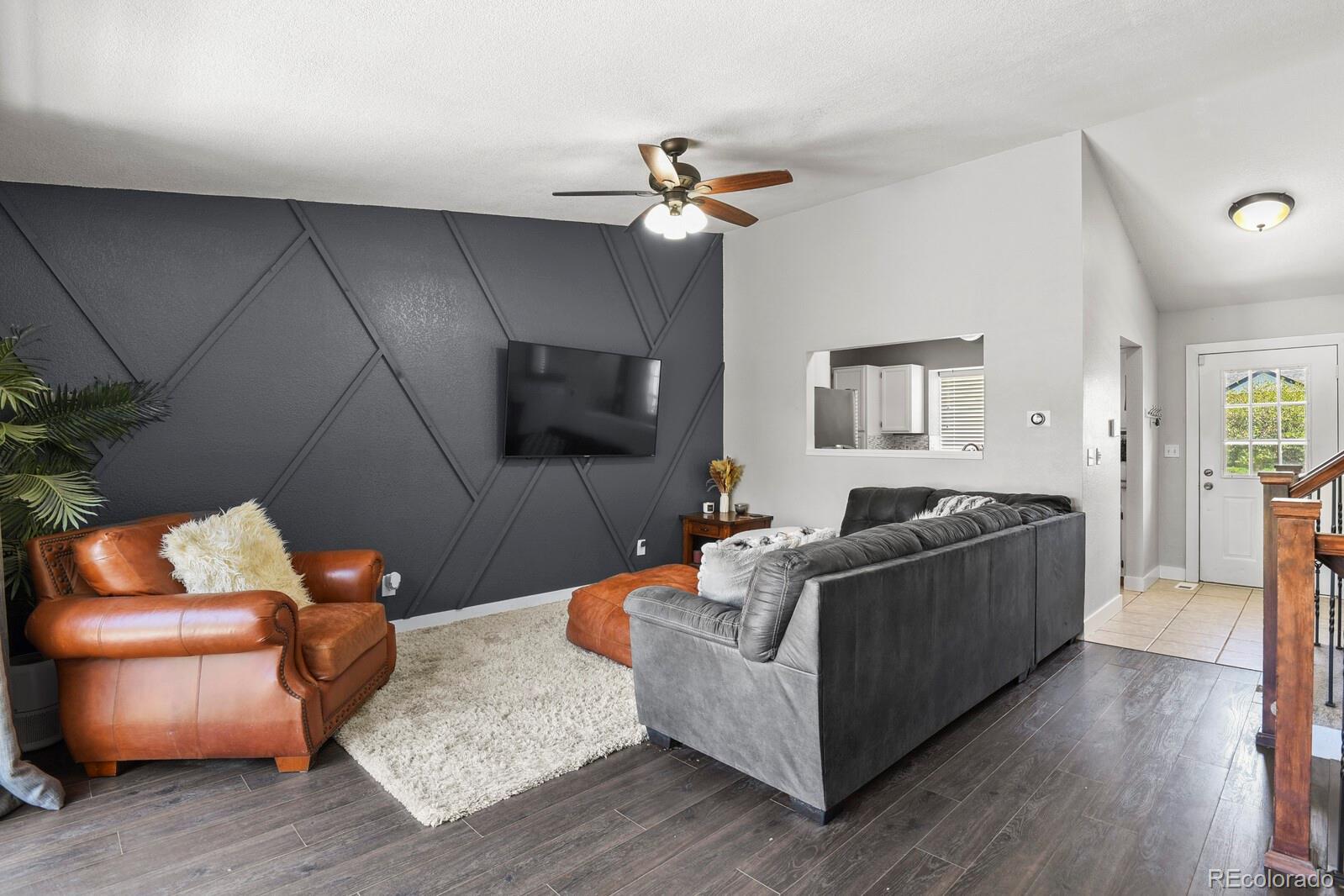 6055 S Netherland Circle
