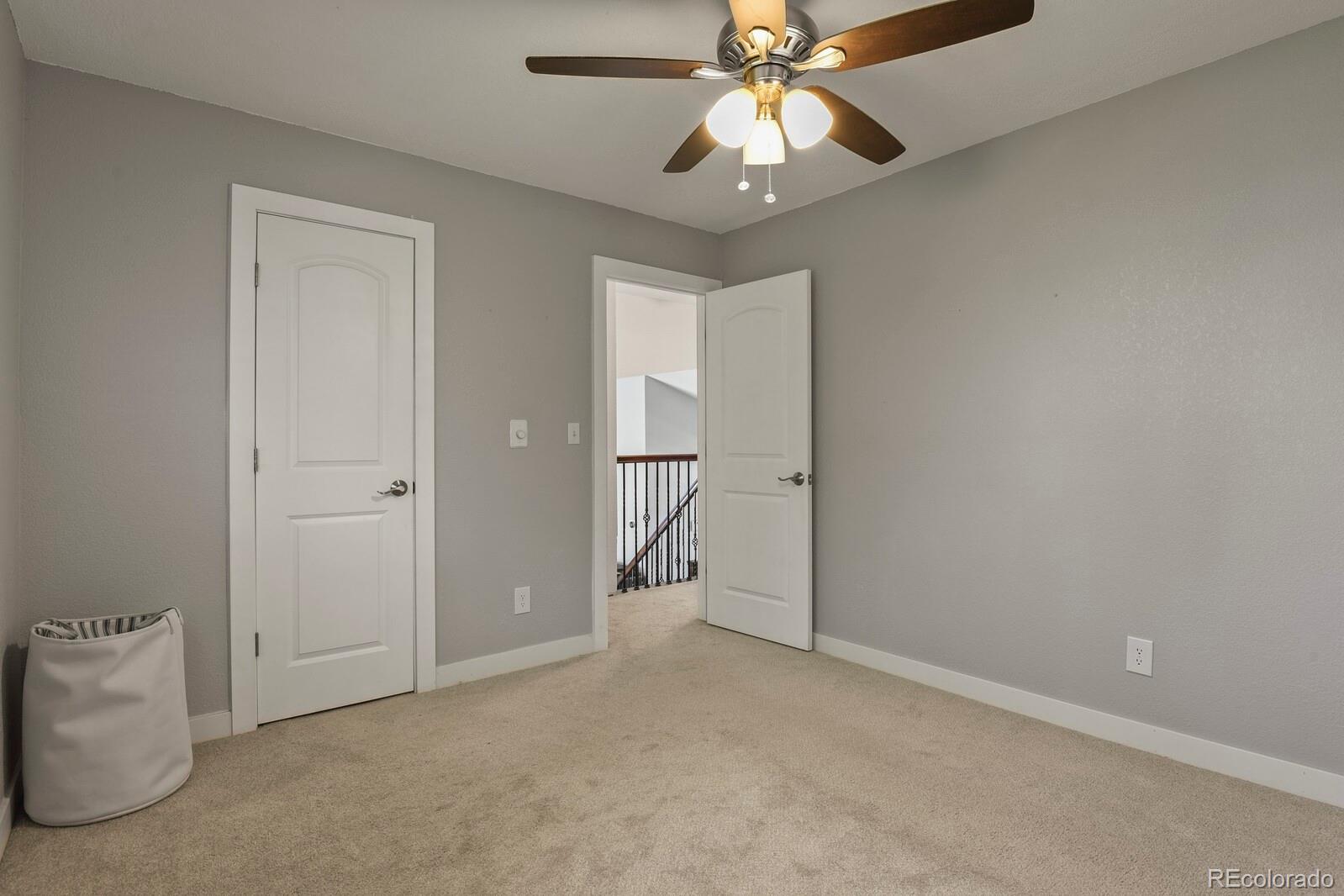 6055 S Netherland Circle