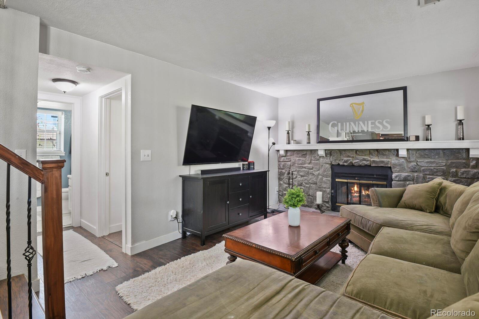 6055 S Netherland Circle