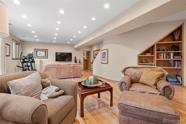 29474 Firethorne Court