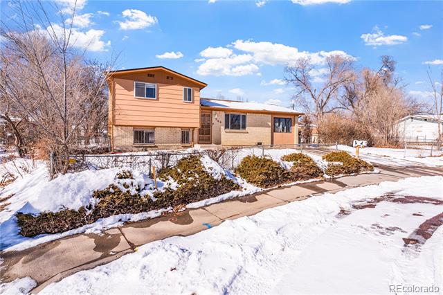 306 Cranbrook Circle