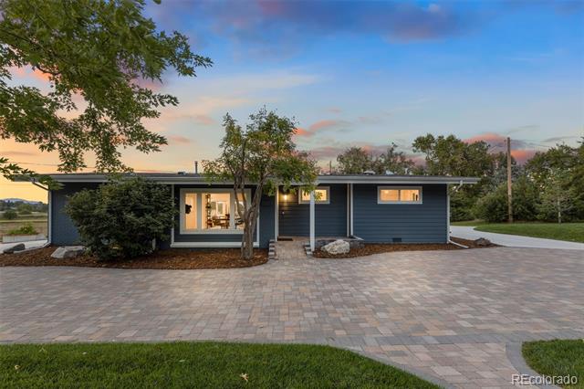 7621 Arlington Drive