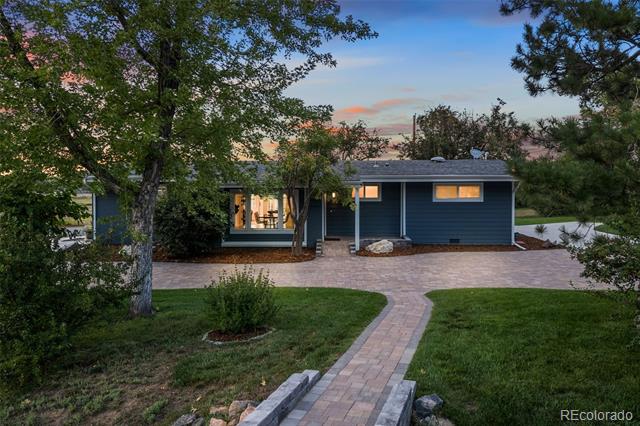 7621 Arlington Drive