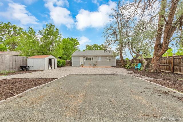 1990 N Verbena Street