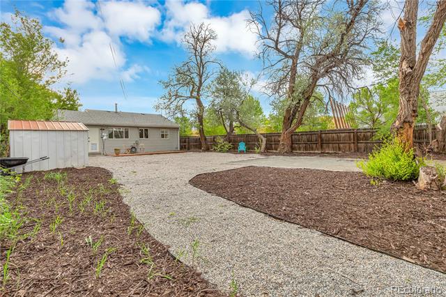 1990 N Verbena Street