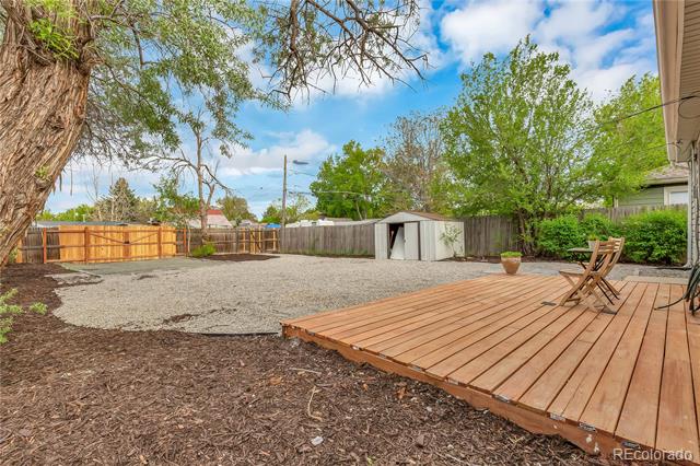 1990 N Verbena Street