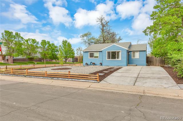 1990 N Verbena Street
