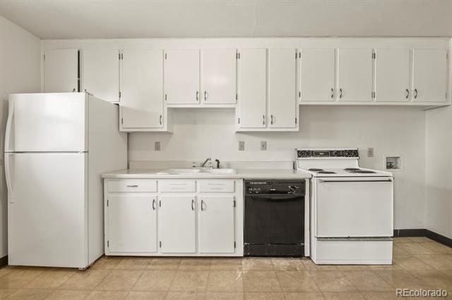 351 W Hazelnut Way Unit: 353
