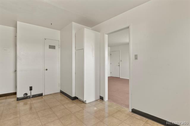 351 W Hazelnut Way Unit: 353