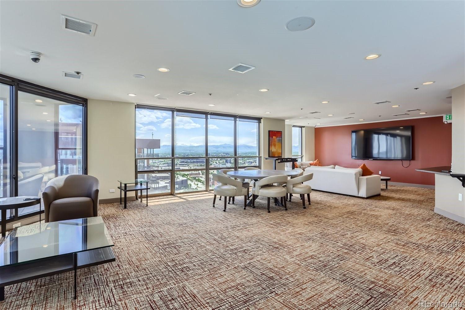 1625 Larimer Street Unit: 504