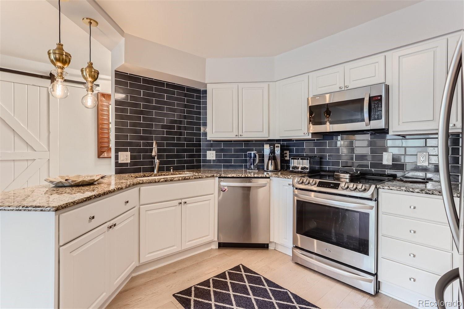 1625 Larimer Street Unit: 504