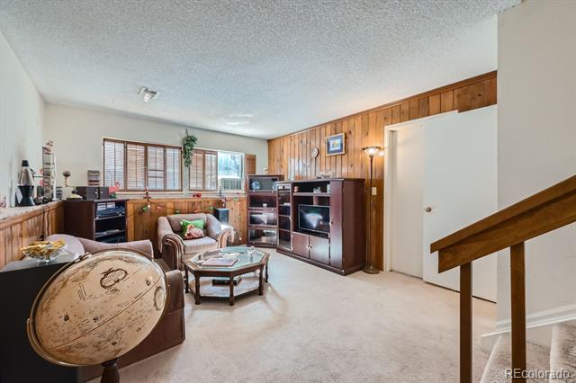 16065 E Oxford Drive