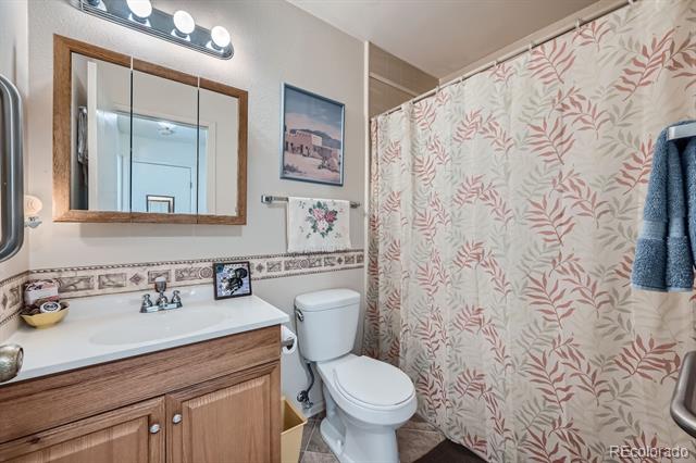 16065 E Oxford Drive