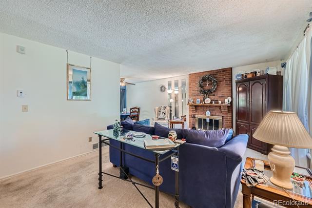 16065 E Oxford Drive