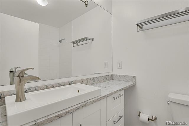 505 E 24TH Street Unit: 204