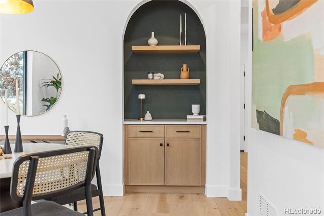 203 E Chester Street Unit: A