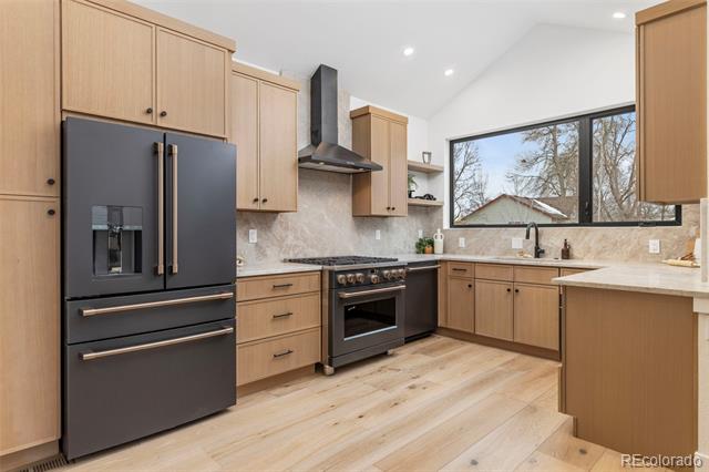 203 E Chester Street Unit: A