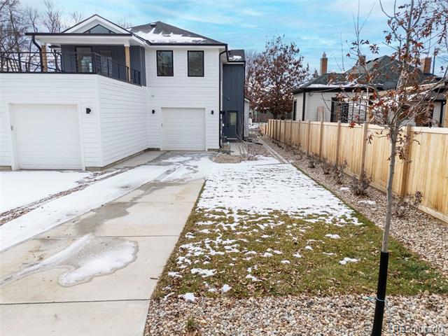 203 E Chester Street Unit: A
