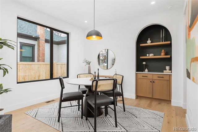 203 E Chester Street Unit: A